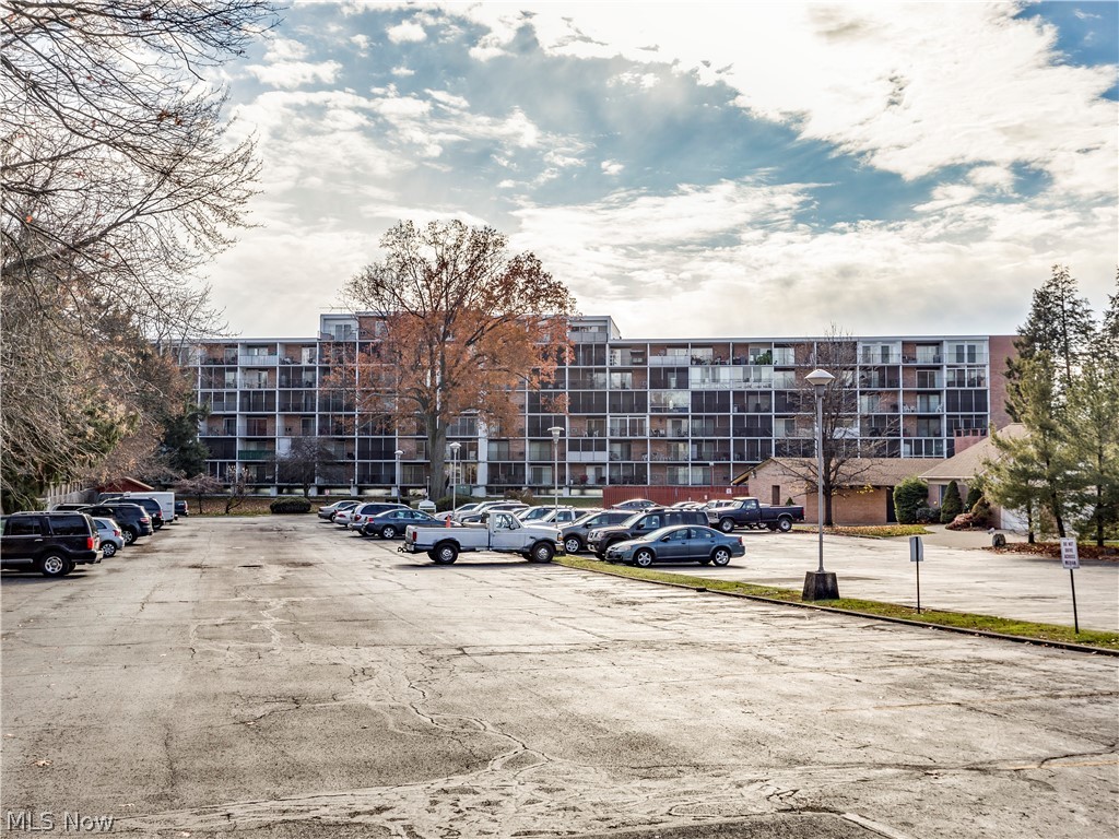 2331 E Market Street Unit: 209