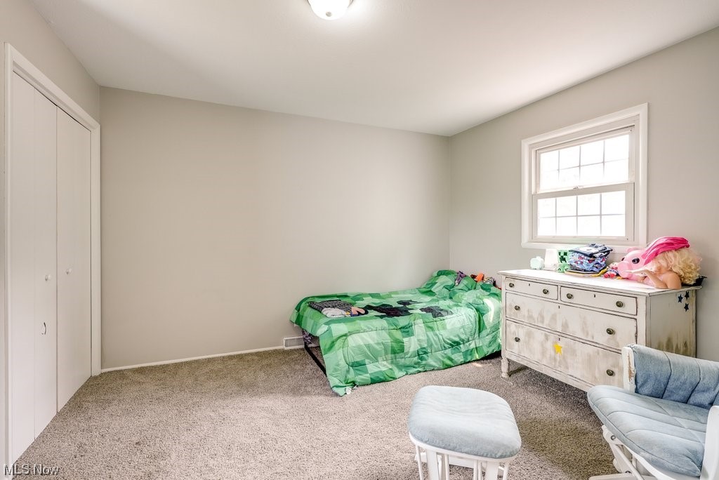 480 Green Field Circle