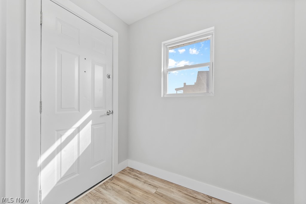 725 E Glenwood Avenue