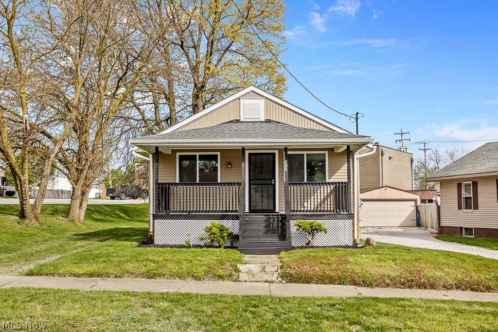 725 E Glenwood Avenue