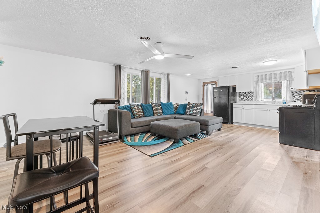 1644 State Route 303