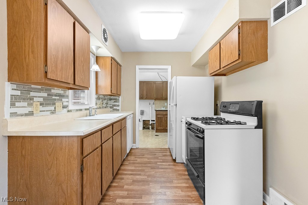 104 Robinwood Boulevard