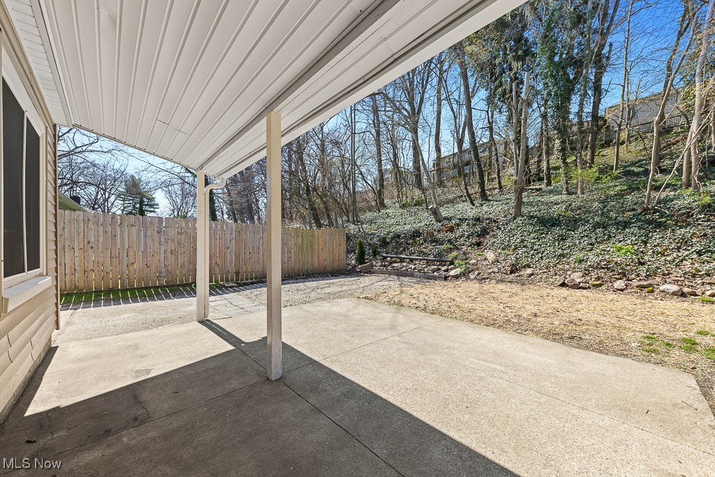 104 Robinwood Boulevard