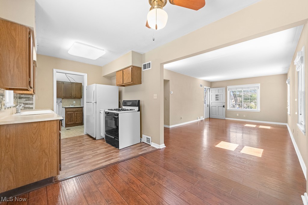 104 Robinwood Boulevard