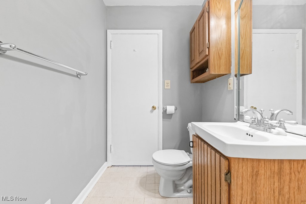 104 Robinwood Boulevard