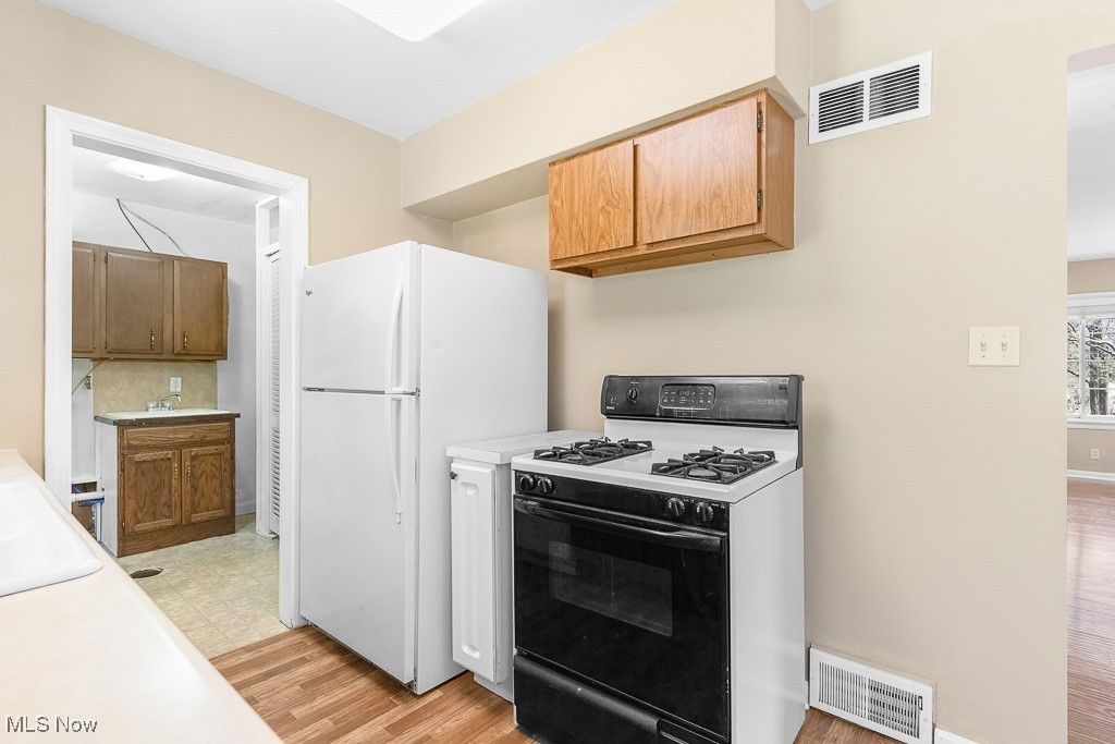 104 Robinwood Boulevard