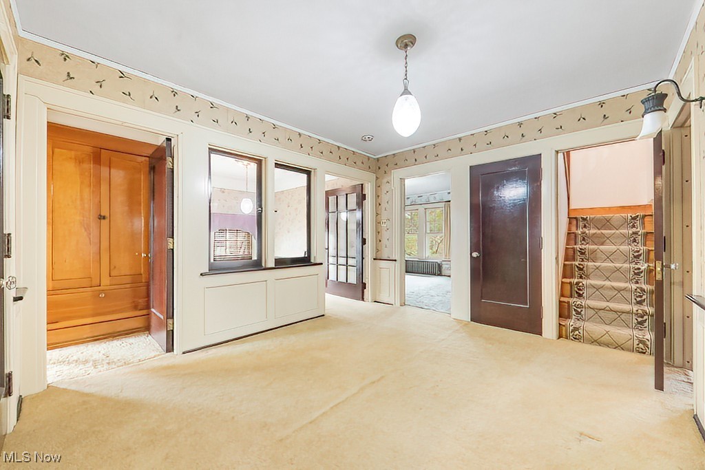 245 Merriman Road