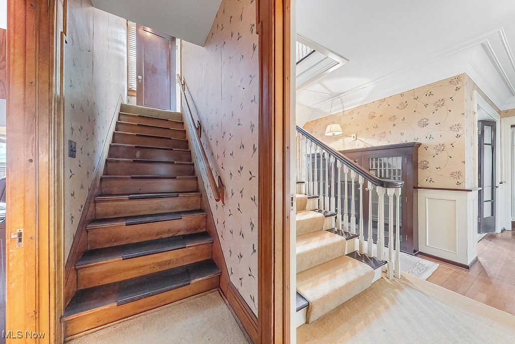 245 Merriman Road