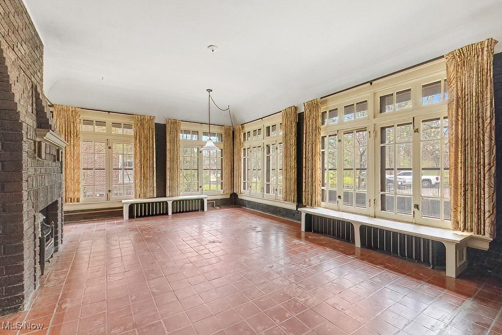 245 Merriman Road
