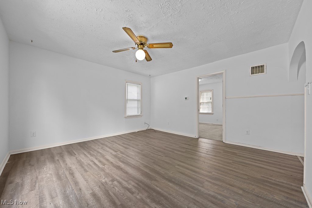 768 Northwest Avenue