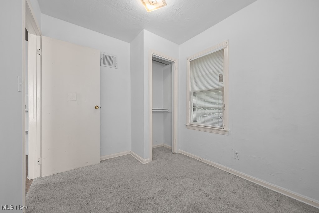 768 Northwest Avenue