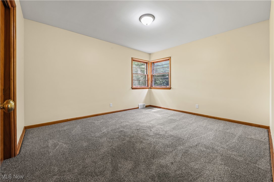1385 Kerns Drive