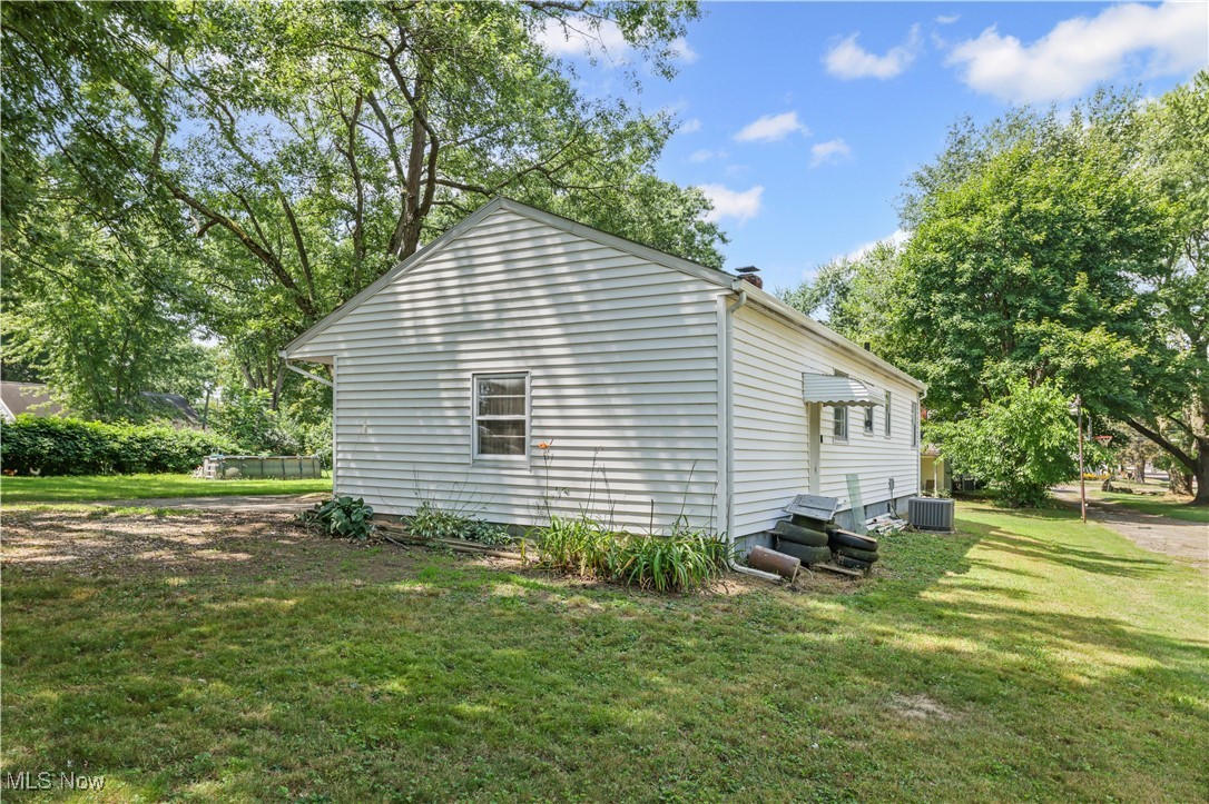 1385 Kerns Drive