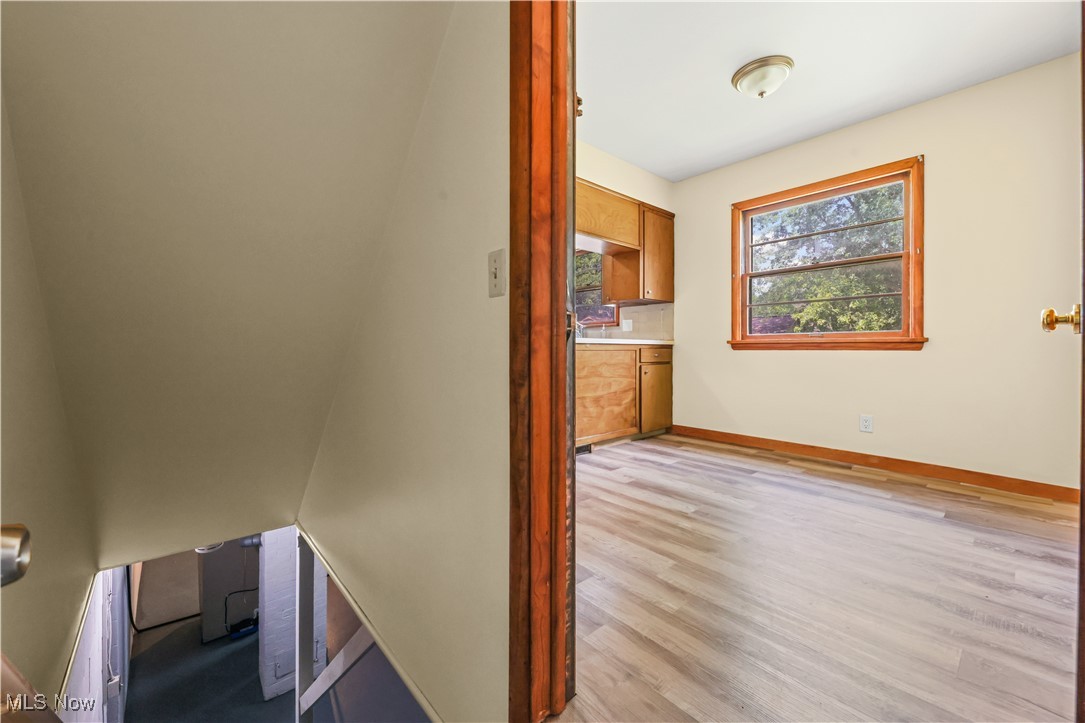 1385 Kerns Drive