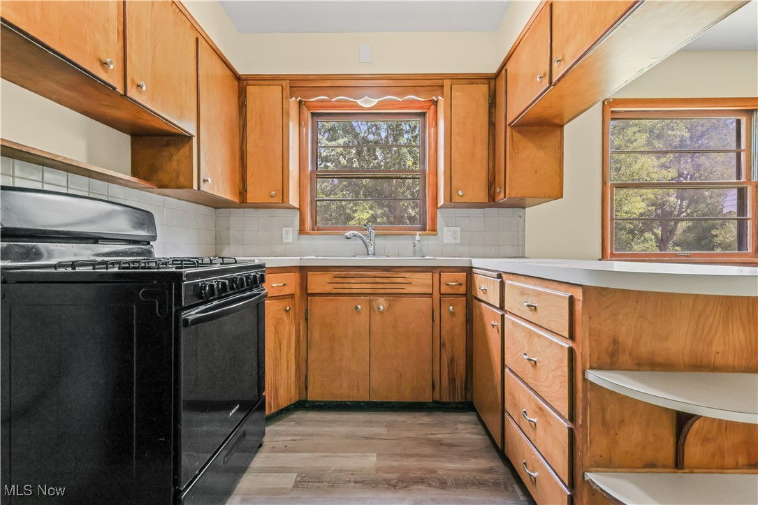1385 Kerns Drive