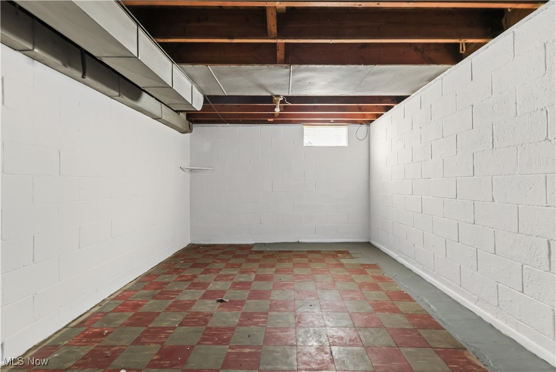 1385 Kerns Drive