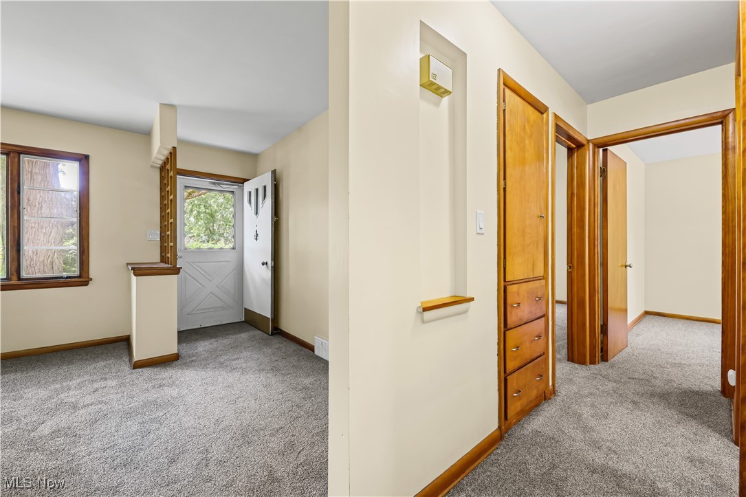 1385 Kerns Drive