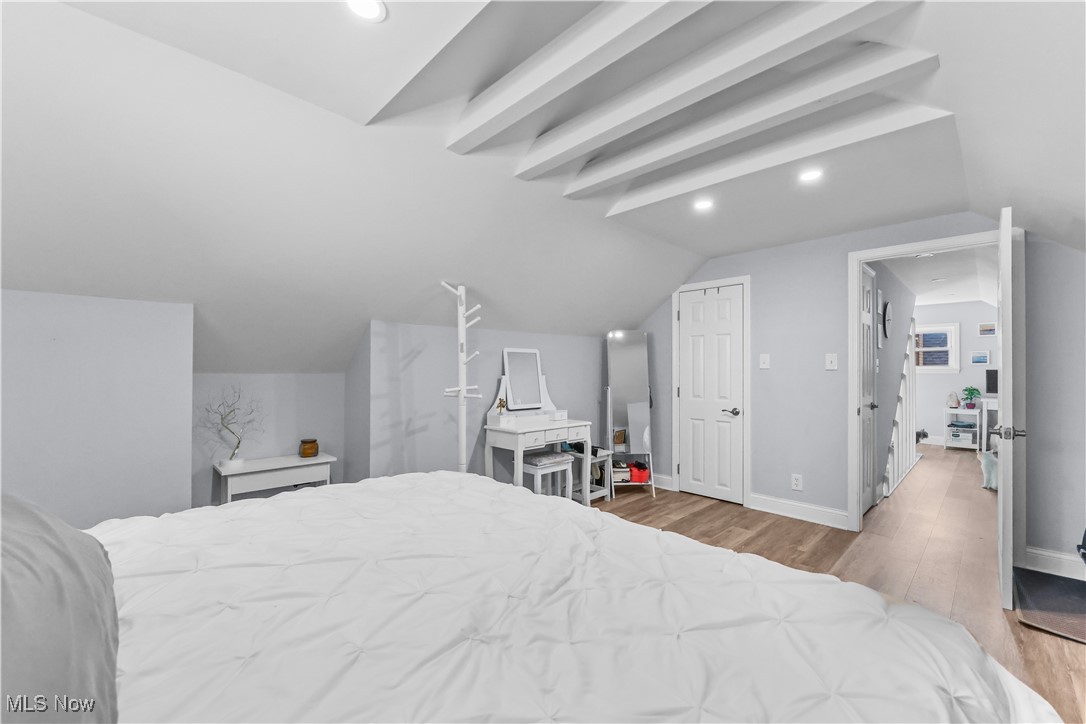 223 Lehigh Avenue