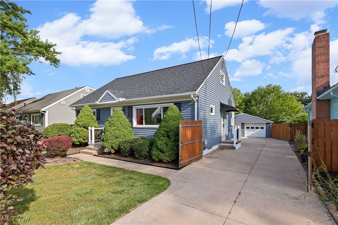 223 Lehigh Avenue