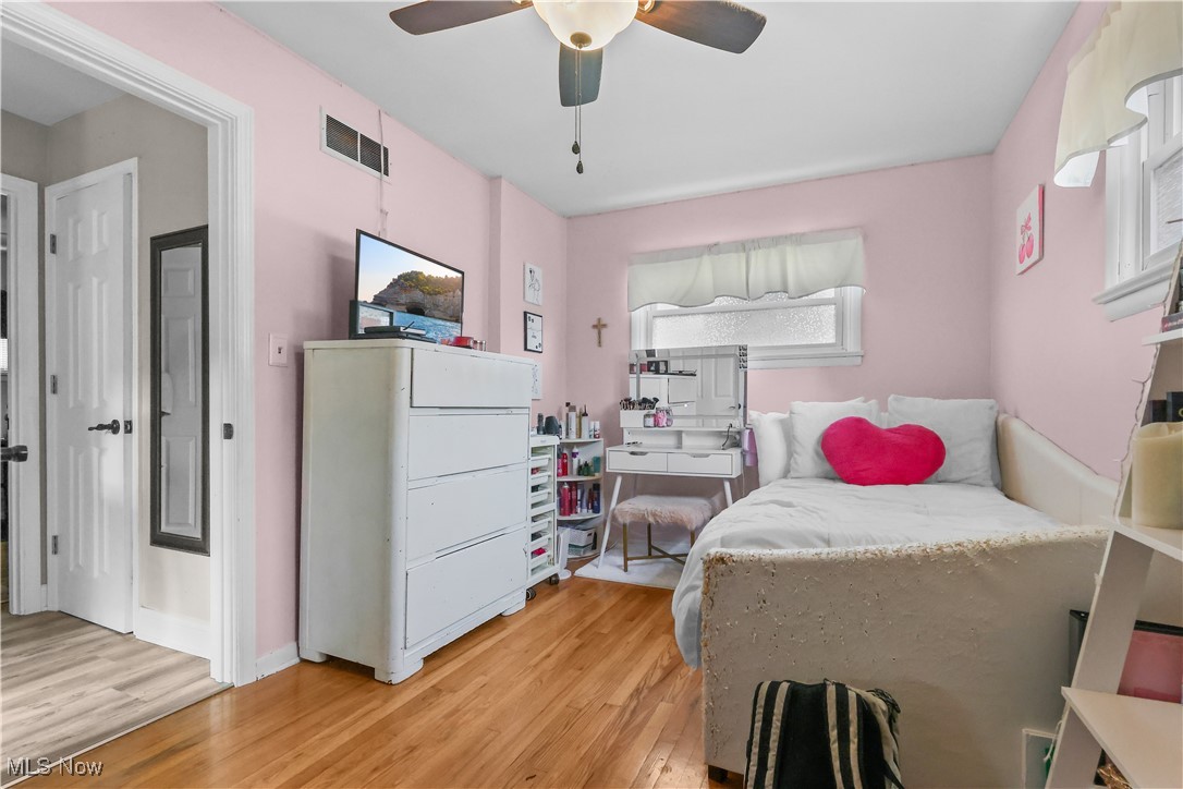 223 Lehigh Avenue
