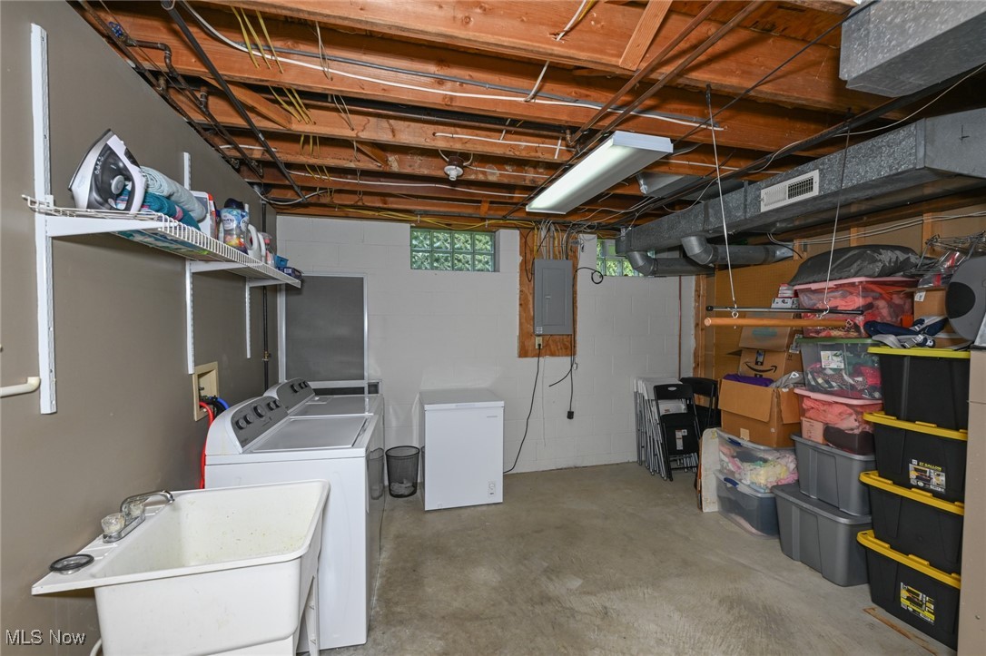 2096 Hidden Hollow Lane