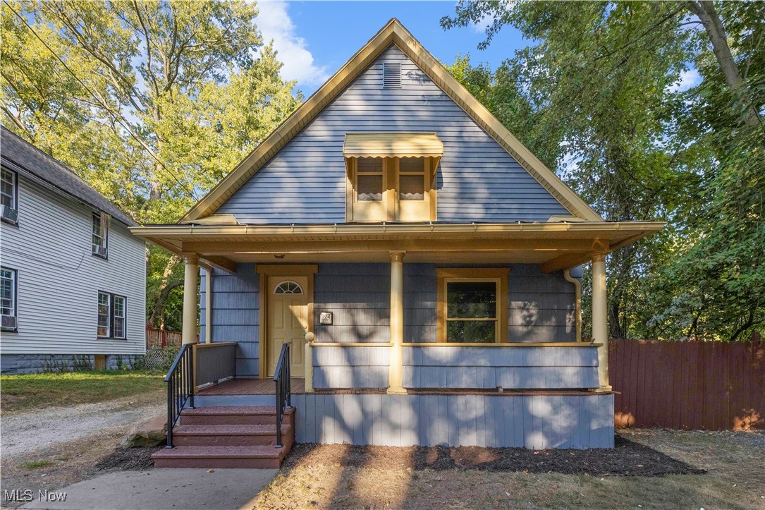 374 Gibbs Place