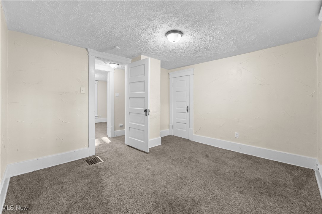 374 Gibbs Place