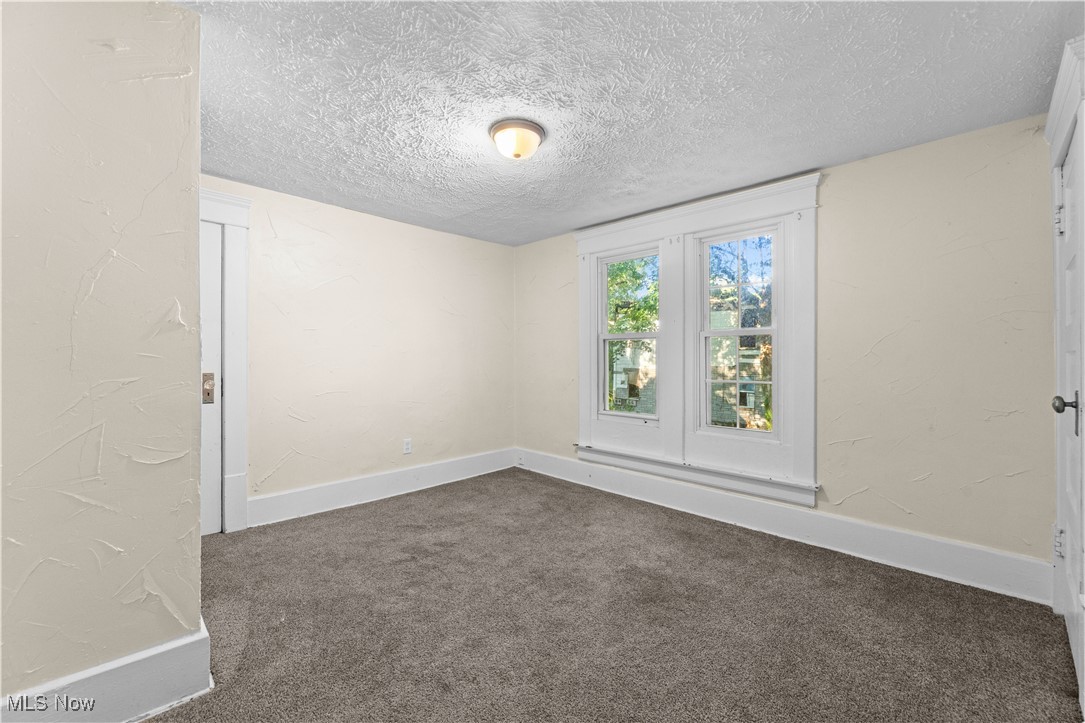 374 Gibbs Place