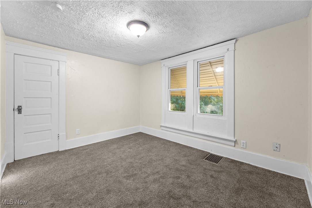 374 Gibbs Place