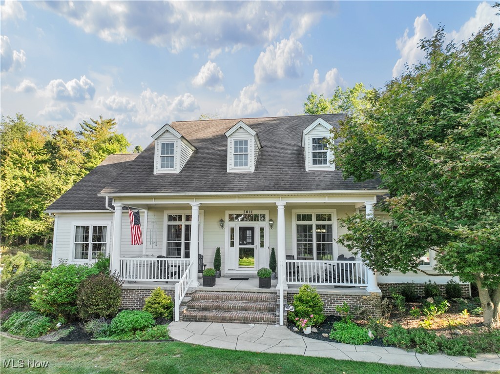 2011 E Swan Lake Circle