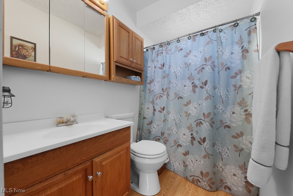 547 Lansing Road