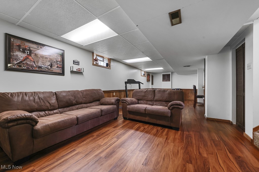 547 Lansing Road