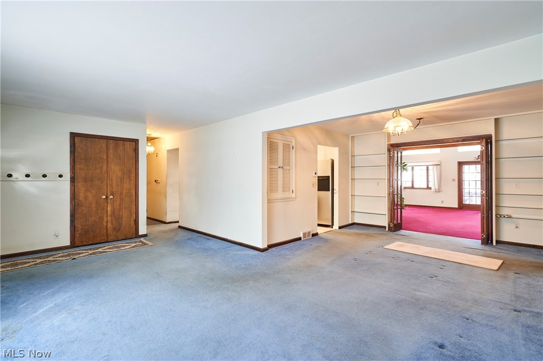 1605 Centerview Drive