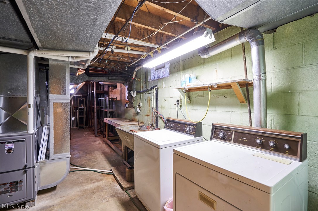 1605 Centerview Drive