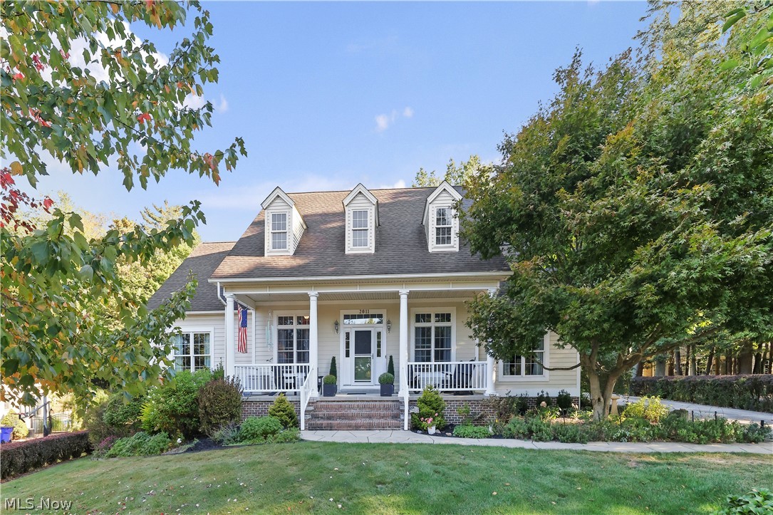 2011 E Swan Lake Circle