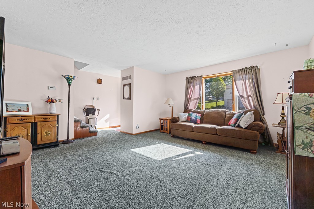 720-722 Newton Street