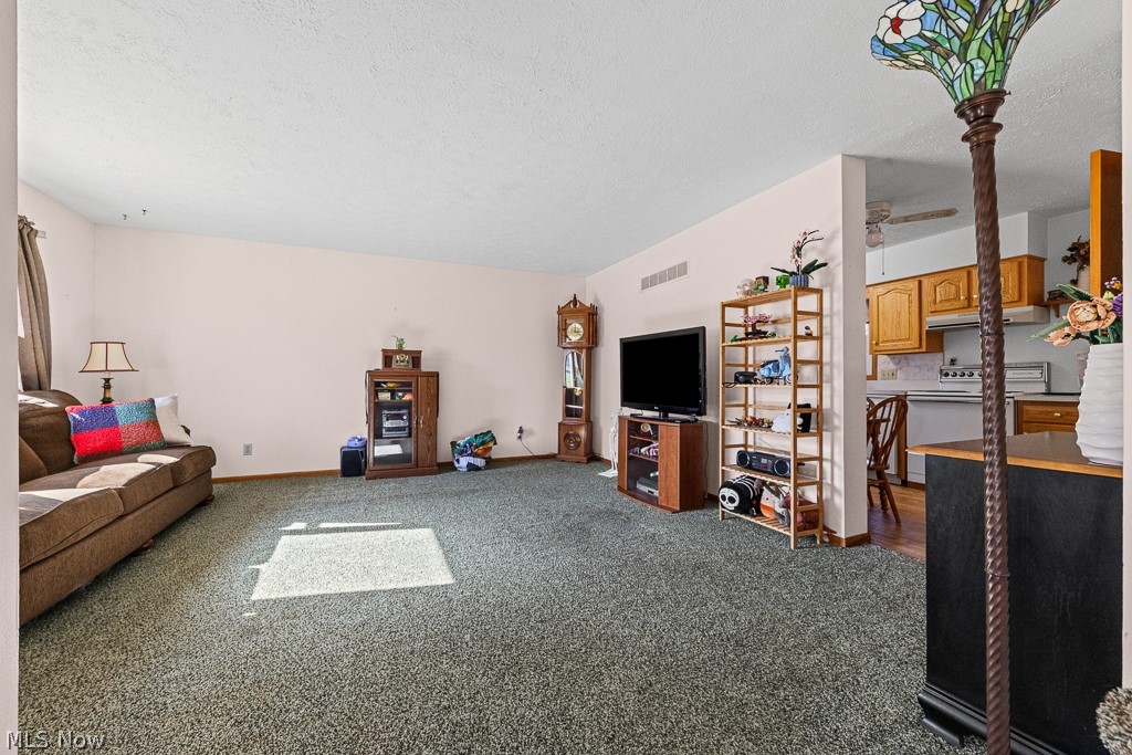 720-722 Newton Street