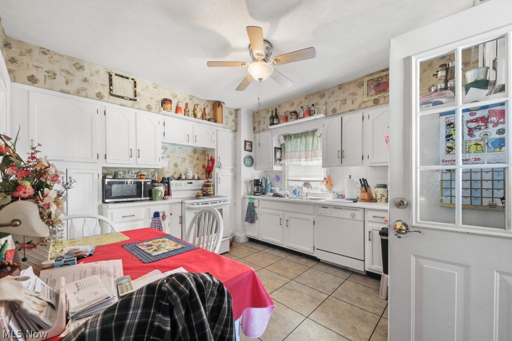 85 Youtz Avenue