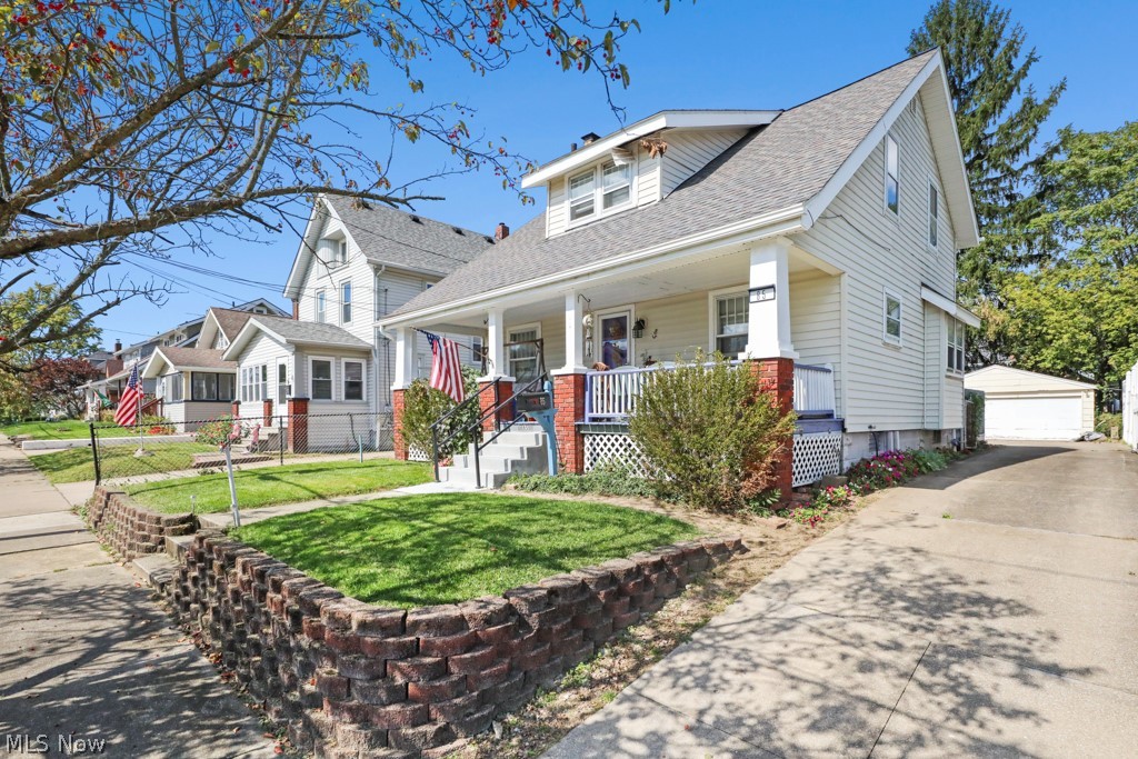 85 Youtz Avenue