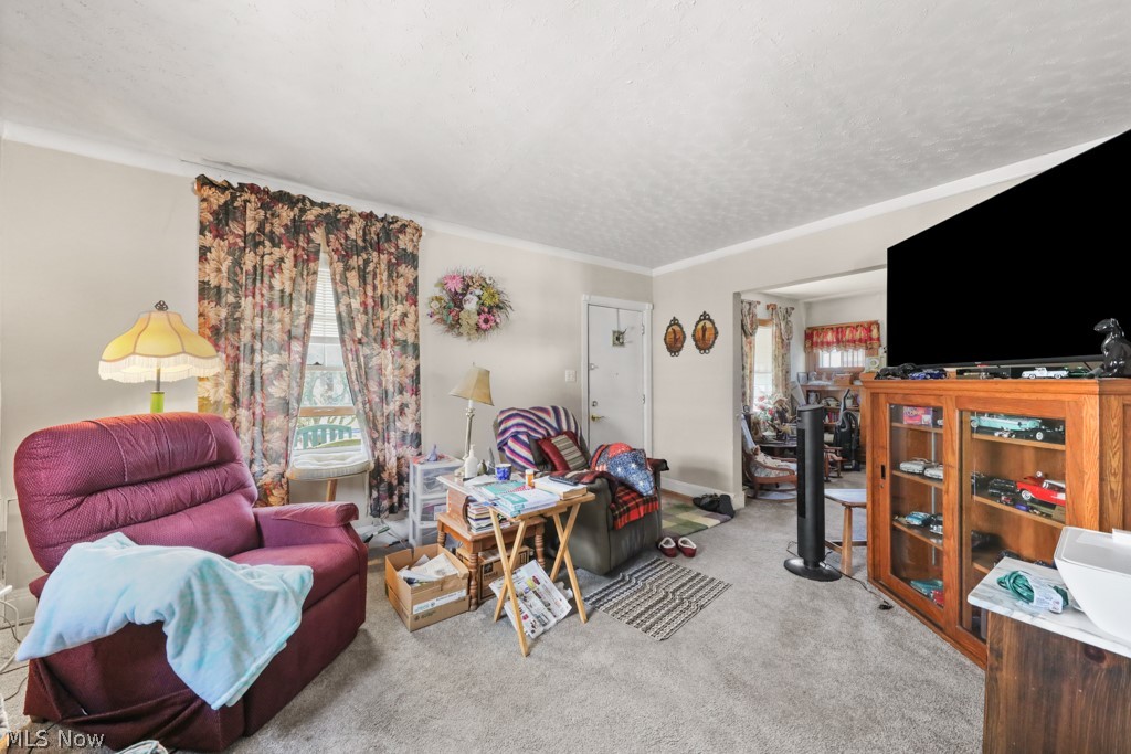 85 Youtz Avenue