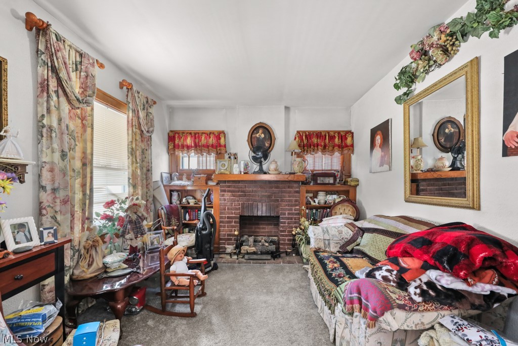 85 Youtz Avenue