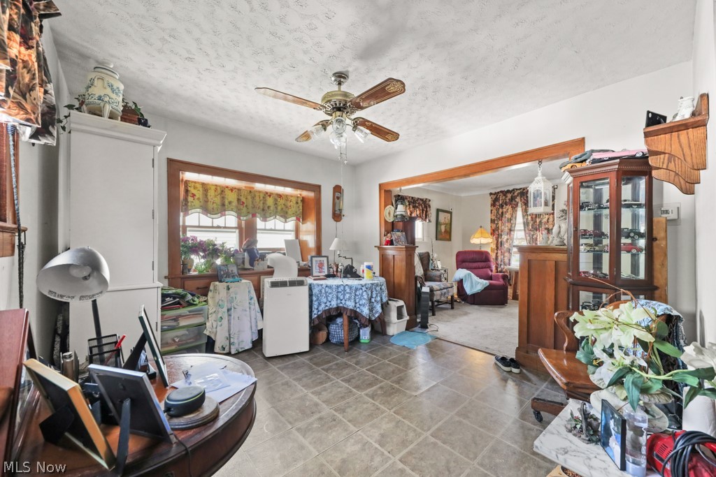 85 Youtz Avenue