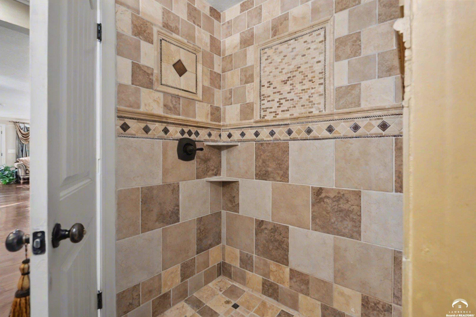 8430 Kickapoo Street