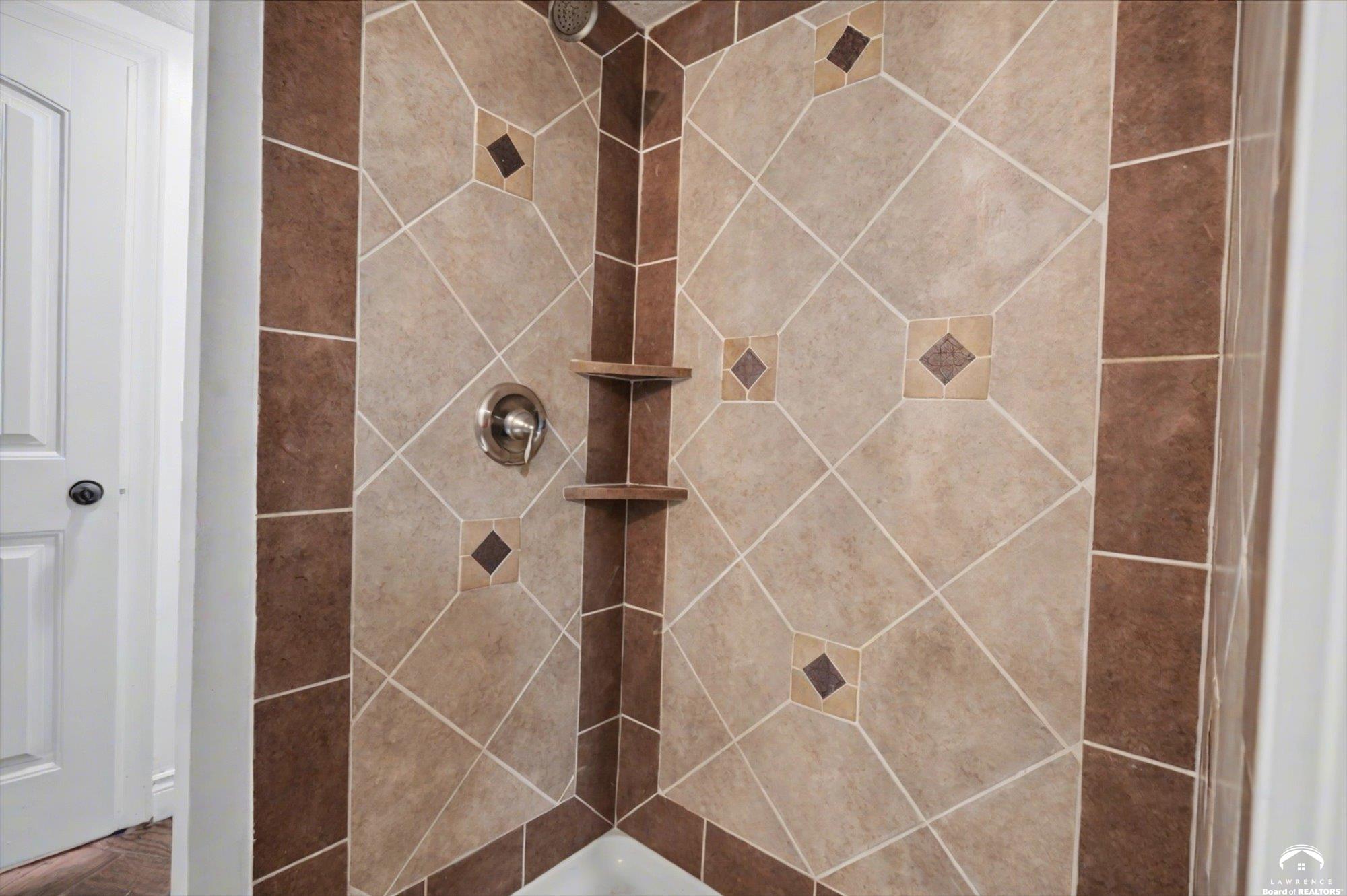 8430 Kickapoo Street