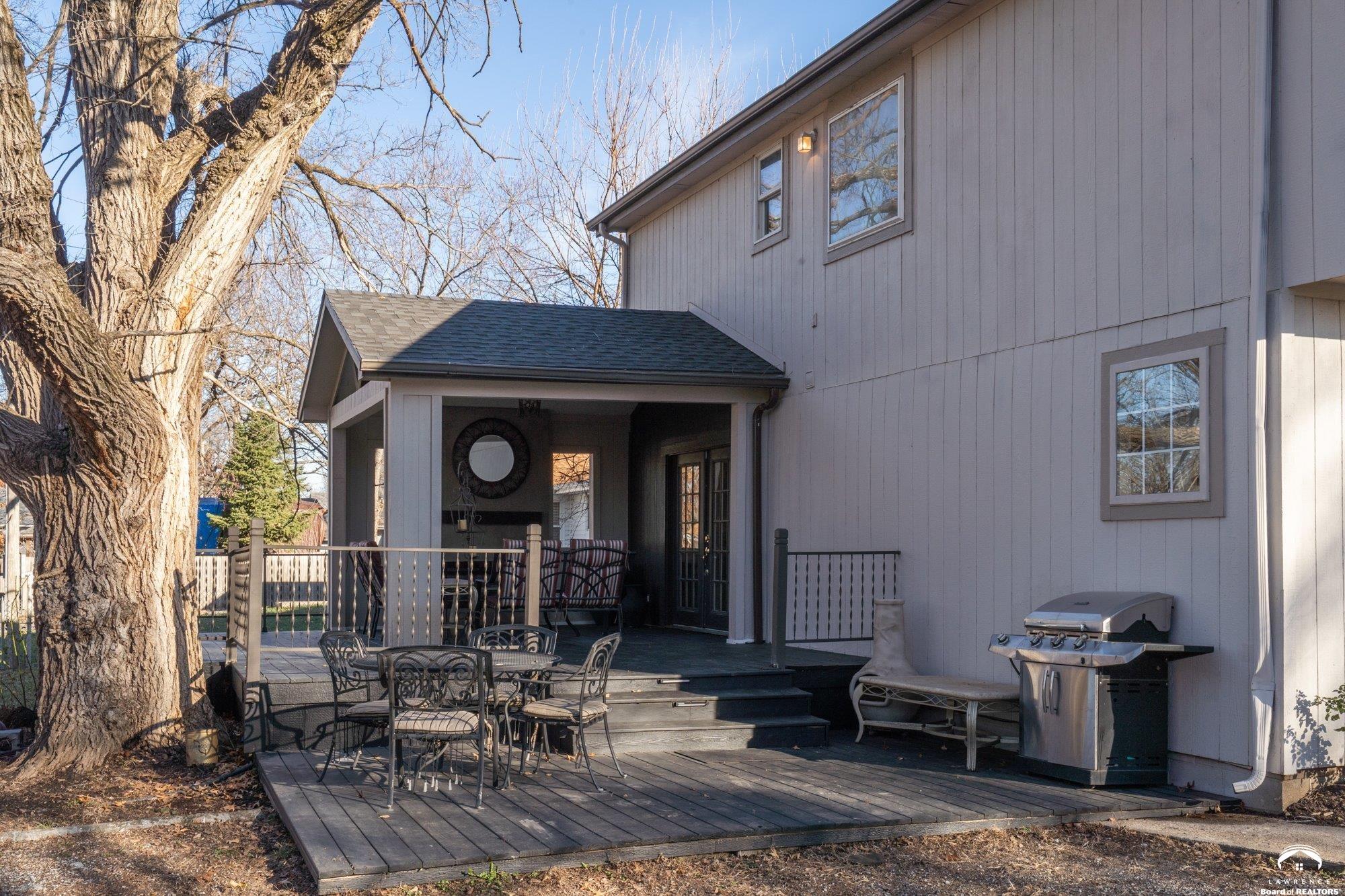 8430 Kickapoo Street