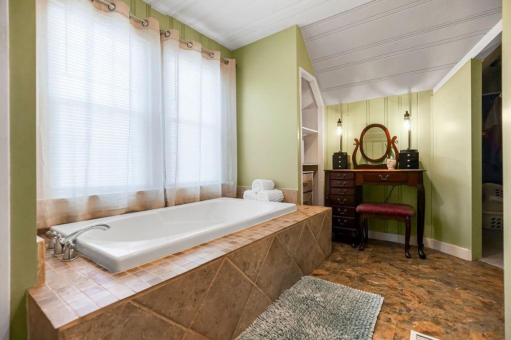 32900 W 84th Street