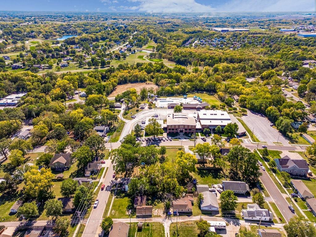 32900 W 84th Street