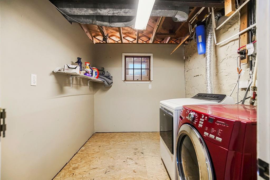 32900 W 84th Street