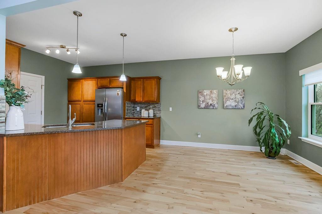 2206 Gennessee Court