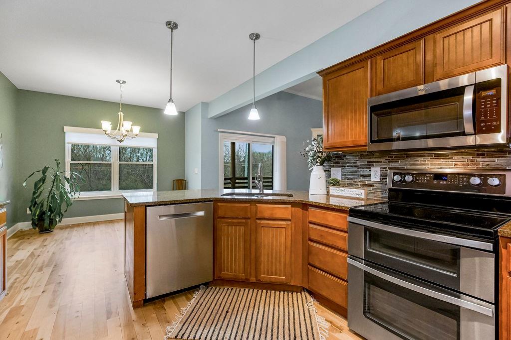 2206 Gennessee Court